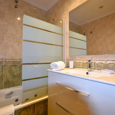 Apartment Taboada Leal 16 *